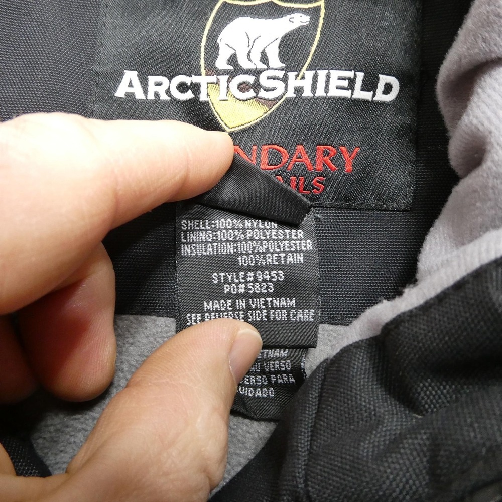 Legendary Whitetail Arctic Shield Jacket Mens L Black Gray Insulated Zip Pockets - Picture 6 of 10